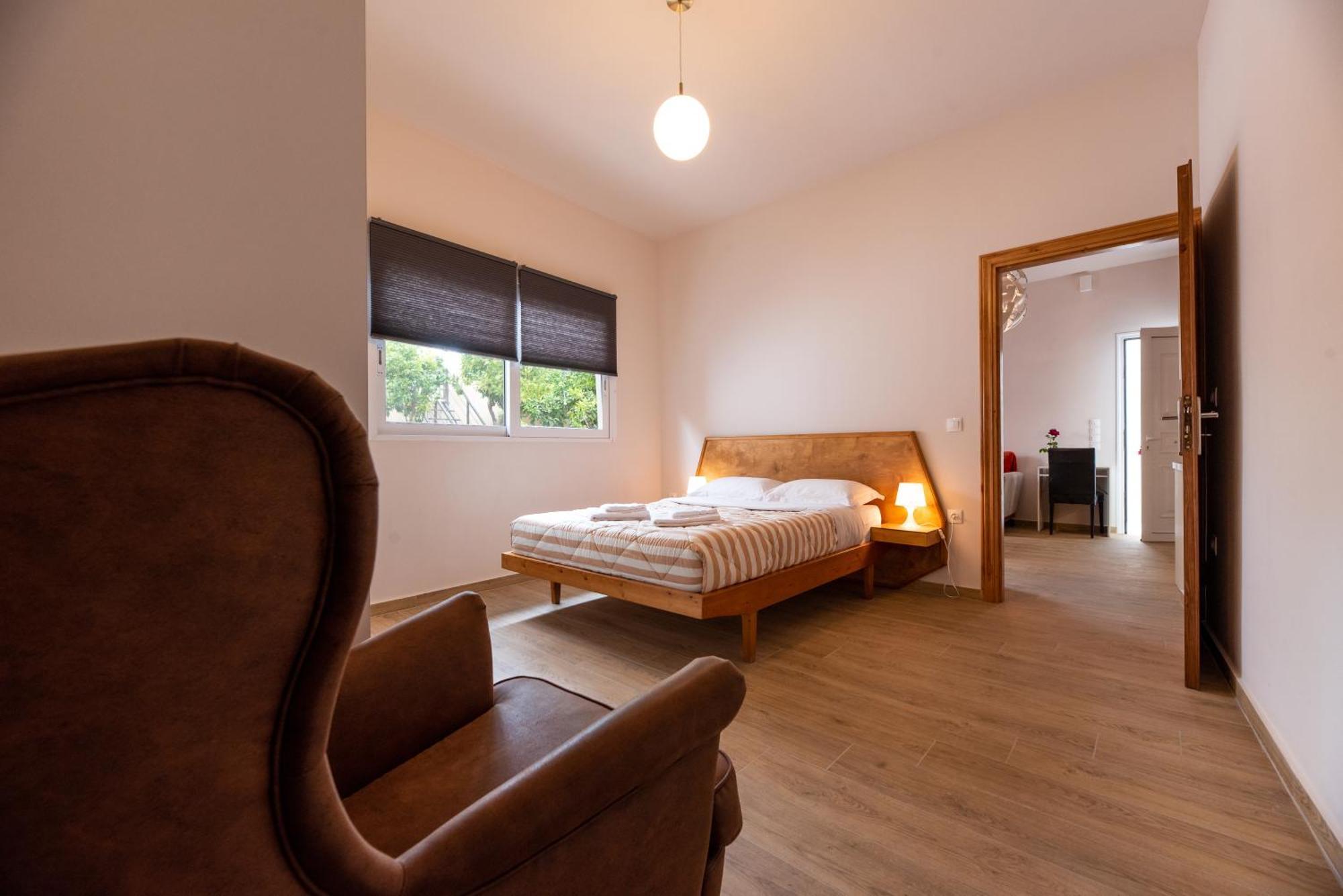 Serenity - Brand New Apt Near Athens Int Arpt Spáta Eksteriør billede